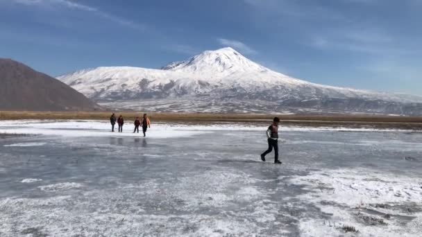 Ararat Mit Gletscher Und Schneegipfel Bei Schönem Sonnigen Wetter Mit — Stockvideo