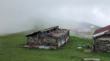 Pokut Platosu Rize Camlihemsin, Pokut Platosu Karadeniz ve Türkiye. Rize, Türkiye.