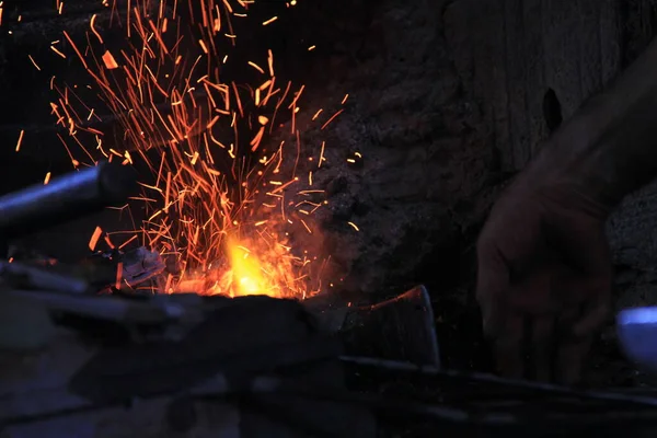 Blacksmith 작업장을 형성하는 — 스톡 사진