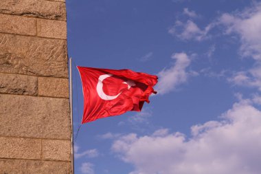 Birinci Dünya Savaşı sırasında Çanakkale ve deniz muharebelerinin yapıldığı Gelibolu Yarımadası. Şehitler Anıtı ve Anzak Koyu.