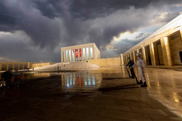 Atatürk 'ün muhteşem günbatımında anıt mezar - Ankara, Türkiye