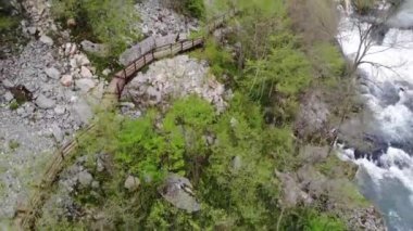 Bosna-Hersek, doğal parklar ve en güzel manzaralar.
