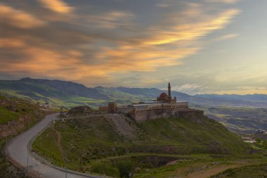 Dogubayazit Doğu Türkiye'de yakınlarındaki Ishak Paşa Sarayı (Ishakpasa Sarayı)