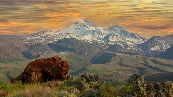 Spektakulær Udsigt Til Erciyes Tyrkiets Næststørste Bjerg - Stock-foto