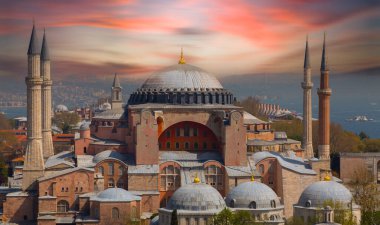 İstanbul, Türkiye 'de Ayasofya manzarası çok güzel