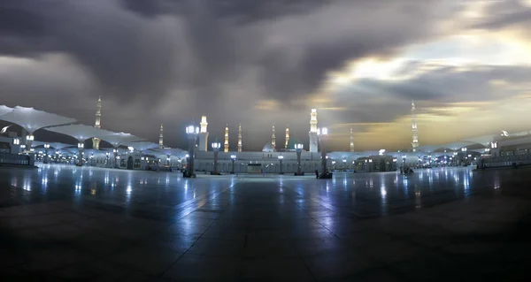 Holy Masjid Located City Madinah Saudi Arabia One Largest Mosque — Stock Photo, Image