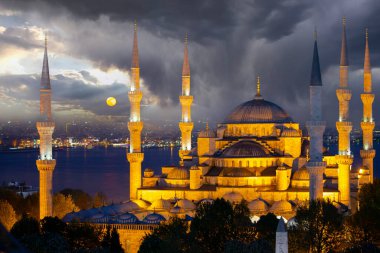The Sultanahmet Mosque (Blue Mosque) - Istanbul, Turkey