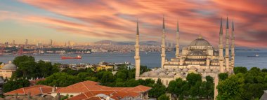 The Sultanahmet Mosque (Blue Mosque) - Istanbul, Turkey