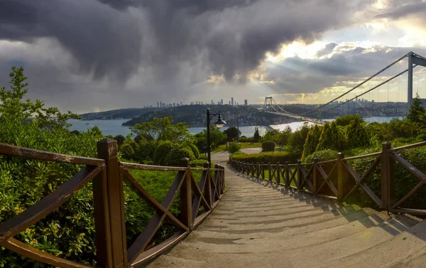 Fatih Sultan Mehmet Bridge View Otagtepe Park Istanbul — 图库照片