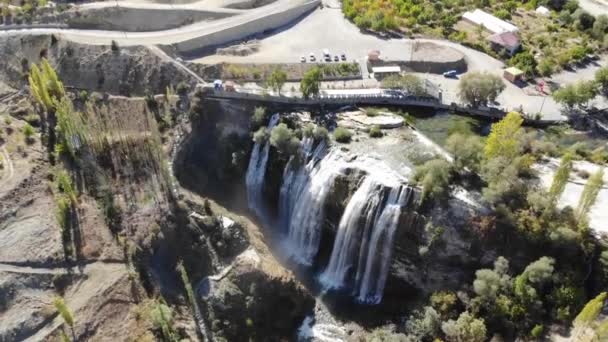 Tortum Waterfall Bildades När Tortum Lake Spillde Över Jordskredsmassan Tev — Stockvideo