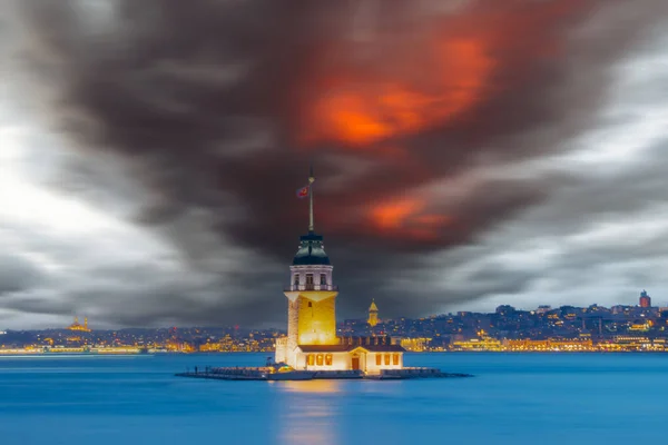 Szűz Tornya Isztambulban Törökországban Kiz Kulesi Maidens Tower Külsőt Kapott — Stock Fotó