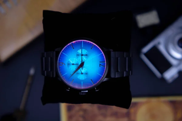 Relojes Pulsera Para Hombre Vidrio Colores — Foto de Stock