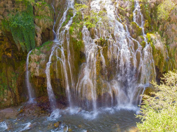 Şelale güzel (Kuzalan şelale) Karadeniz ili. Giresun - Türkiye