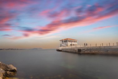 İstanbul 'un Asya kıyısındaki Kadıköy' ün Moda ilçesindeki tarihi iskele.