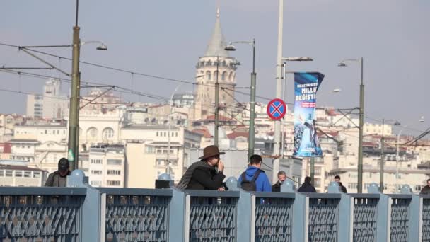イスタンブールで最も美しい場所を訪れる人を憎む — ストック動画