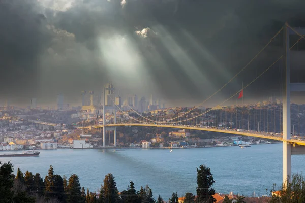 Pont Bosphore Istanbul Nuit Juillet Pont Des Martyrs Istanbul Turquie — Photo