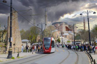 İstanbul Sultanahmet Meydanı ve ziyaretçi vakfı