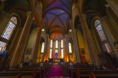 Padualı Aziz Anthony Kilisesi, Beyoğlu, Taksim (Türkçe: Antuan Kilisesi). Burası popüler bir turistik yer..