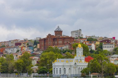 Phanar Rum Ortodoks Koleji ve Neo Bizans mimari tarzının dış çekimi Bulgaristan St. Stephen Kilisesi