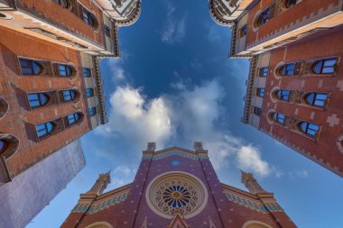 Aziz Antuan Kilisesi, diğer adıyla Sant 'Antonio di Padova Kilisesi, Aziz Antonio di Padova, Aziz Antoine, İstanbul
