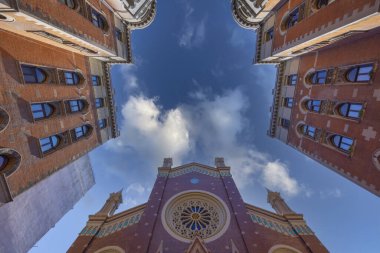Aziz Antuan Kilisesi, diğer adıyla Sant 'Antonio di Padova Kilisesi, Aziz Antonio di Padova, Aziz Antoine, İstanbul