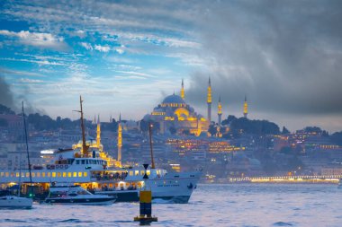 İstanbul Camlica Camii 'ndeki Galata Kulesi