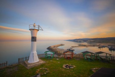 Türkiye 'deki Karadeniz kıyısı Kirklareli ilinin Kiyikoy ilçesi ve çarpıcı arka plan fotoğrafı