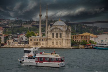 İstanbul 'daki Ortakoy Buyuk Mecidiye Camii