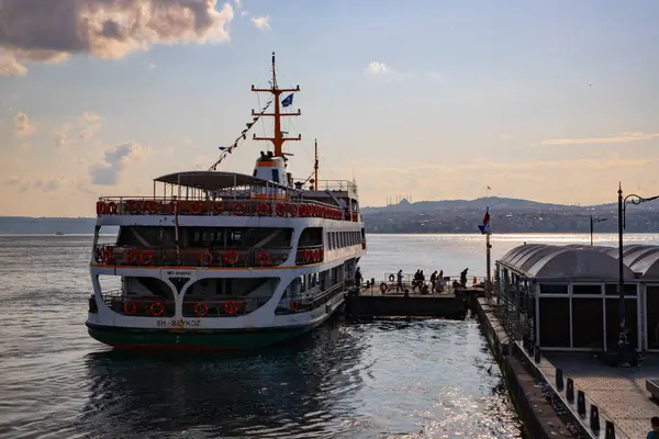 Galata Köprüsü 'nden İstanbul manzarası