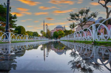 Ayasofya Camii çeşitli açılardan çekilmiş 