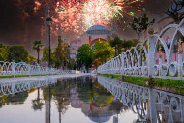 Ayasofya Camii çeşitli açılardan çekilmiş 