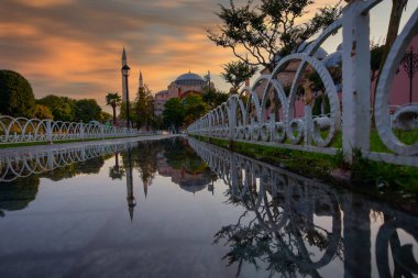 Ayasofya Camii çeşitli açılardan çekilmiş 