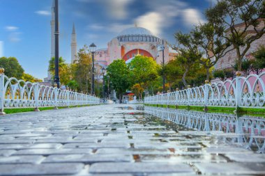 Ayasofya Camii çeşitli açılardan çekilmiş 