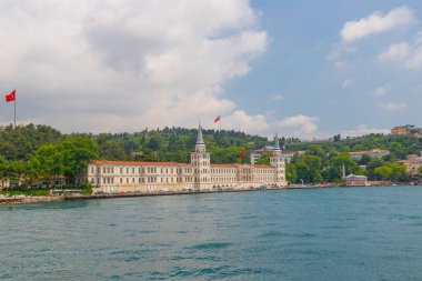 Boğaz 'da dolaşırken görebileceğiniz en güzel manzara.