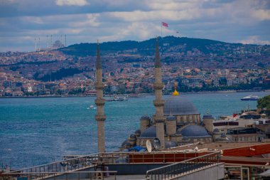 Süleyman Camii, bahçesinden İstanbul manzarası