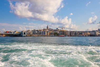 İstanbul şehir manzarası Galata Köprüsü 'nden