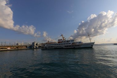 İstanbul şehir manzarası Galata Köprüsü 'nden