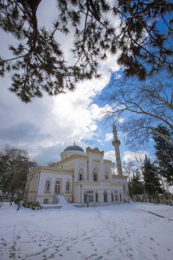  Sultan Abdulhamid tarafından 1885 yılında Beşiktaş 'ta inşa edilen Yıldız Hamidiye Camii (Türk Yıldız Hamidiye Camisi, Beşiktaş, İstanbul))