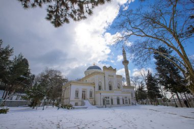  Sultan Abdulhamid tarafından 1885 yılında Beşiktaş 'ta inşa edilen Yıldız Hamidiye Camii (Türk Yıldız Hamidiye Camisi, Beşiktaş, İstanbul))