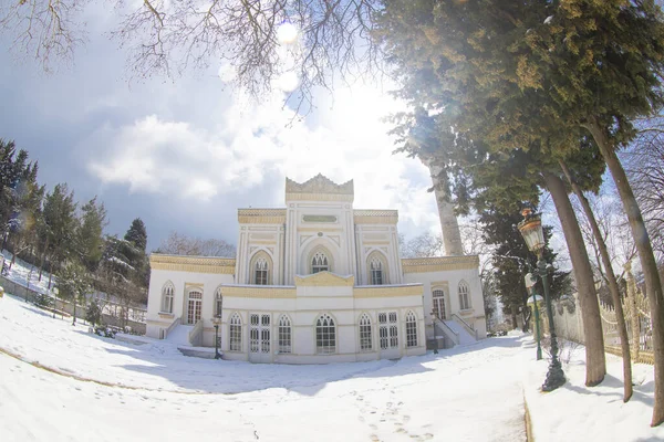  Sultan Abdulhamid tarafından 1885 yılında Beşiktaş 'ta inşa edilen Yıldız Hamidiye Camii (Türk Yıldız Hamidiye Camisi, Beşiktaş, İstanbul))