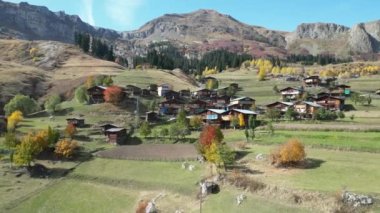 Bazgiret madencilik köyü ve Bazgiret Gölü
