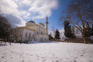 Sultan Abdulhamid tarafından 1885 yılında Beşiktaş 'ta inşa edilen Yıldız Hamidiye Camii (Türk Yıldız Hamidiye Camisi, Beşiktaş, İstanbul))