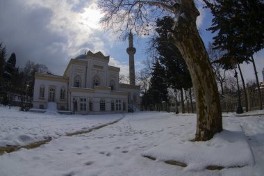 Yldz Hamidiye Camii veya Yldz Camii, Beikta 'da Barbaros Bulvarı' nın kuzeyinde Yldz Sarayı yolunda yer alır..