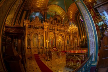 Demir Kilise olarak da bilinen Sveti Stefan Kilisesi, İstanbul 'un Balat, Fatih kentlerinin Fener ilçeleri arasında Altın Boynuz kıyılarında yer alan Bulgar Exarchate ile bağlantılı bir kilisedir..