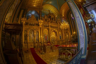 Demir Kilise olarak da bilinen Sveti Stefan Kilisesi, İstanbul 'un Balat, Fatih kentlerinin Fener ilçeleri arasında Altın Boynuz kıyılarında yer alan Bulgar Exarchate ile bağlantılı bir kilisedir..