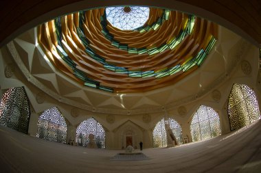Marmara Üniversitesi İlahiyat Fakültesi Örümcek Camii