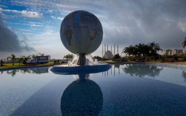 Yeşil manzaralı park, Adana merkez parkı, Adana - Türkiye