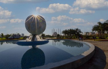 Yeşil manzaralı park, Adana merkez parkı, Adana - Türkiye