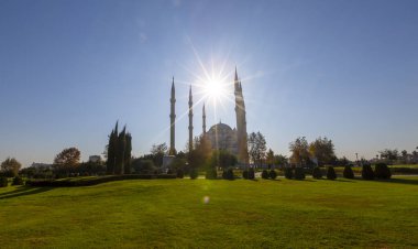 Adana Sabanc Camii ve Park