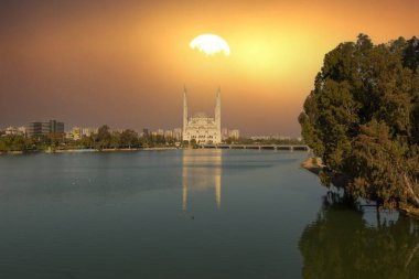 Adana Sabanc Merkez Cami Gölü ve Şehir Parkı